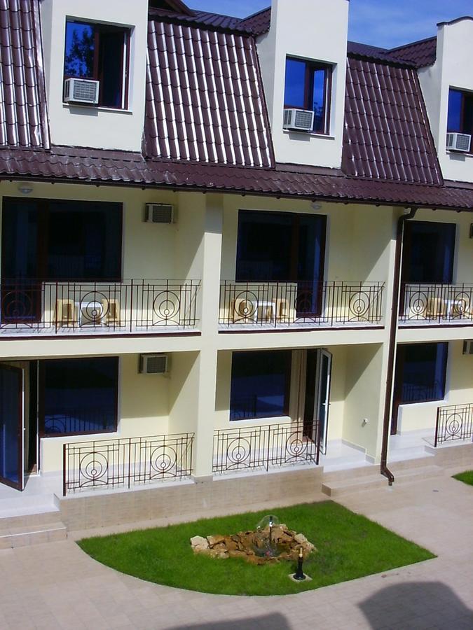 Hotel Solnechnaya Satoka Exterior foto