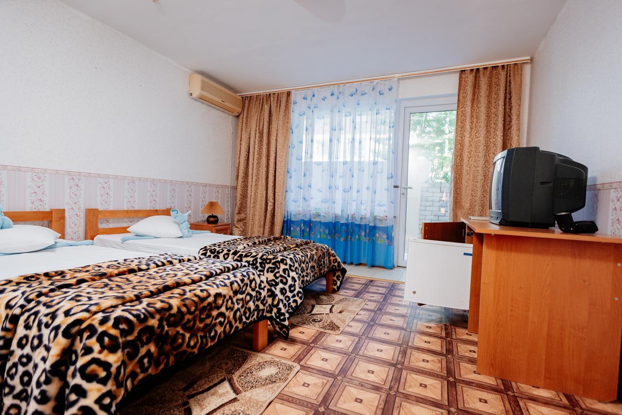 Hotel Solnechnaya Satoka Exterior foto