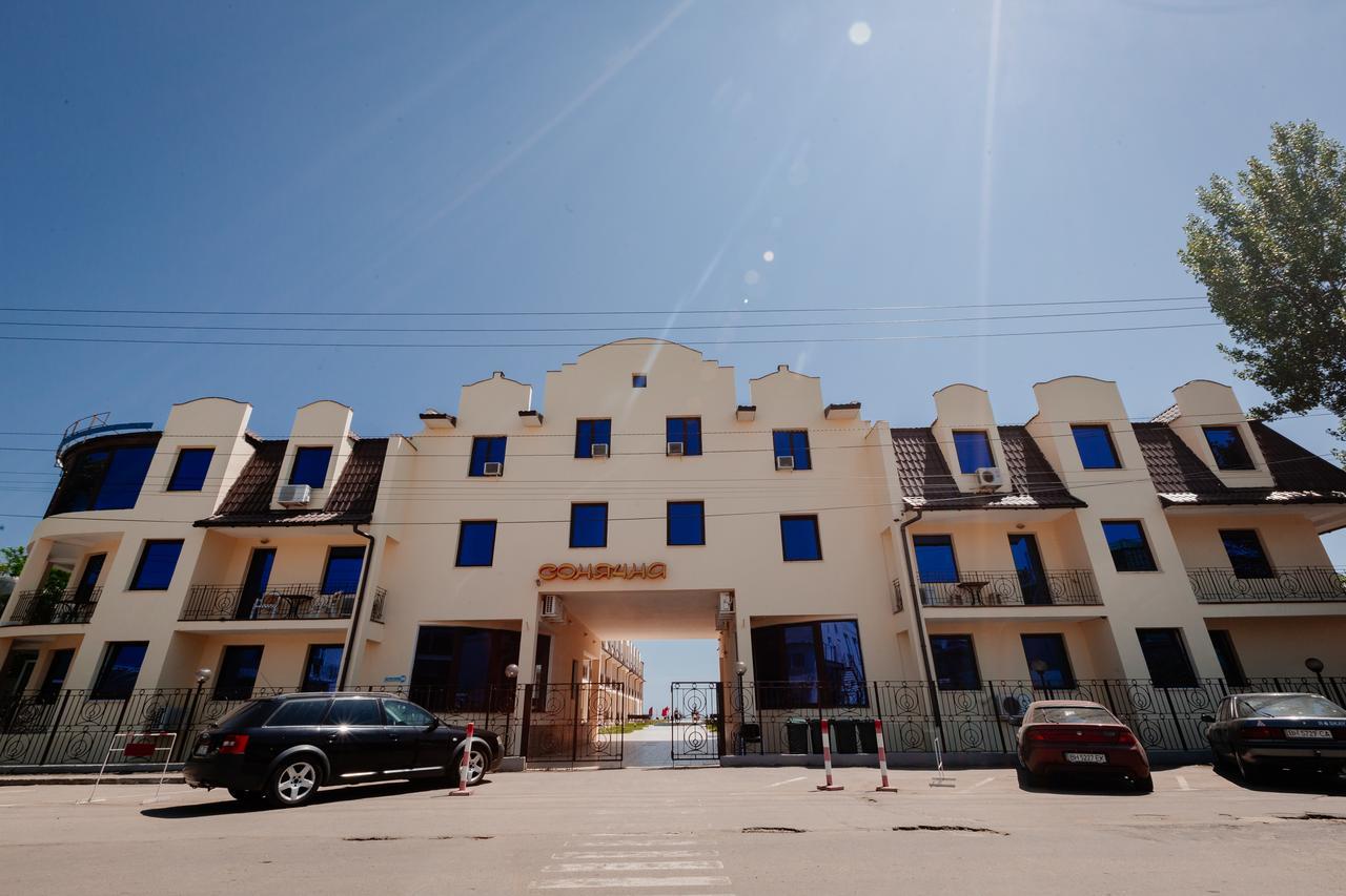 Hotel Solnechnaya Satoka Exterior foto